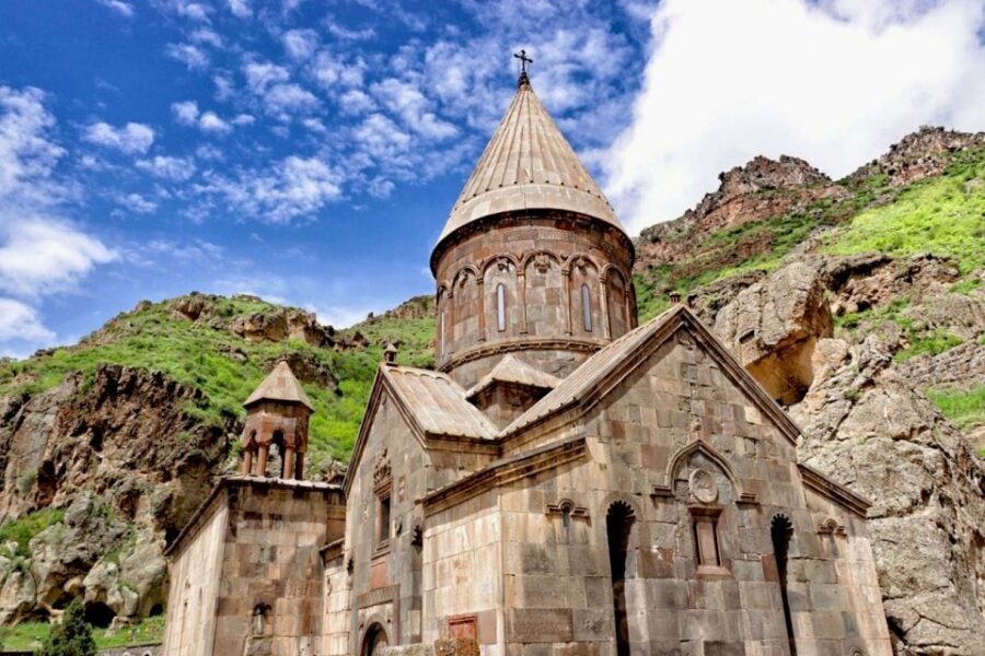 Private tour to Garni, Geghard, Symphony of Stones
