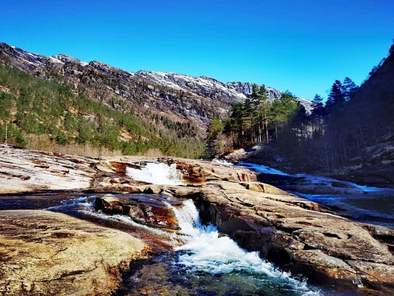 Private tour to Modalen combine with hiking$bike in nature - Who Should Consider This Tour?
