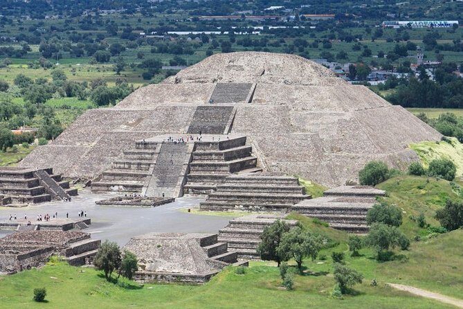 Private Tour to the Pyramids of Teotihuacán from CDMX from 1 to 4 people - Why This Tour Appeals to Different Travelers