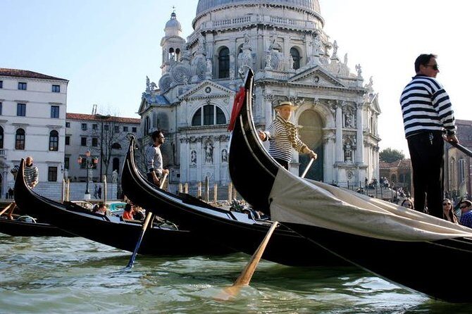 Private Tour: Venice Gondola Ride with Serenade - Analyzing the Value
