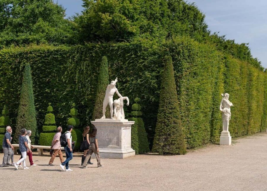 Private Tour : Versailles & Giverny from Paris - What Makes This Tour Stand Out?