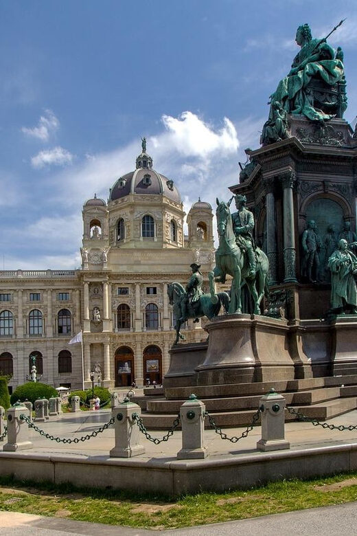 Private tour Vienna: 4 hours by Car - In-Depth Look at the Itinerary