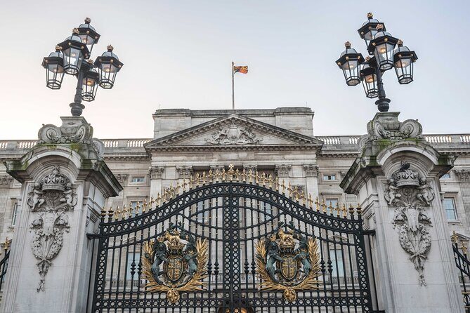 Private Tour: Westminster Abbey and Changing of the Guard - Exploring the London Royal Scene in 4 Hours