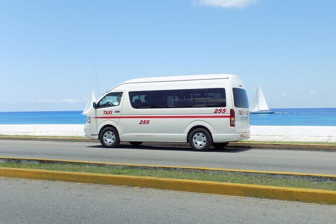 Private Transfer between Cozumel Airport or Ferry, and Hotels