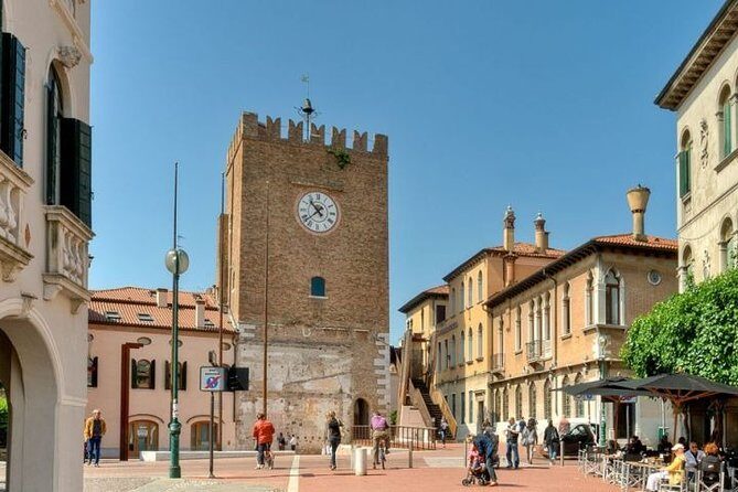 Private transfer, chauffeur service, from Venice Marco Polo airport to Mestre - The Details: What to Expect During Your Transfer