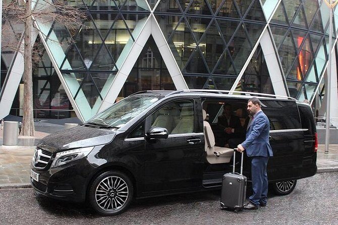 Private transfer from Brussels Airport to Brussels city Business car - Final Thoughts: Who Should Consider This Service?
