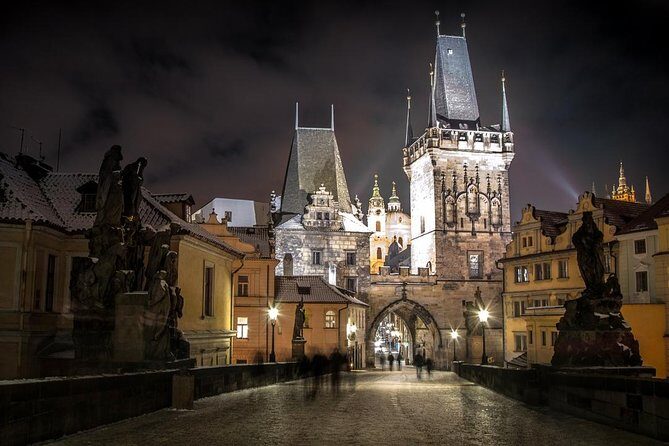 Private Transfer from Budapest to Prague, English-speaking driver - The Experience in Action: What You Can Expect