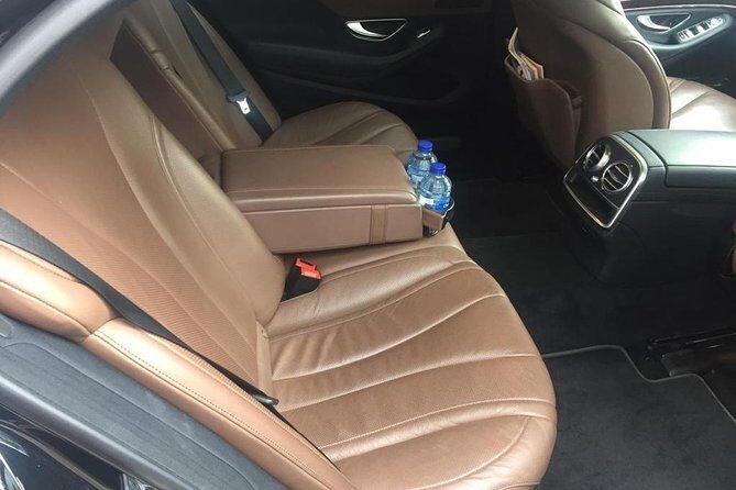 Private transfer from Dusseldorf to Amsterdam or Schiphol Airport - Why Choose This Transfer Service?