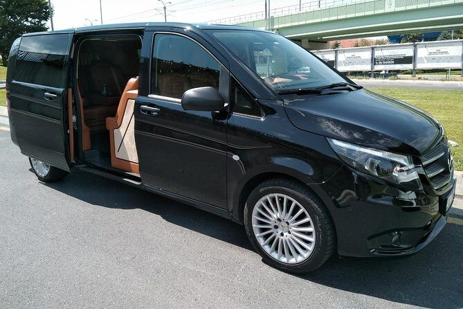 Private Transfer from Istanbul Airport (IST) to Istanbul Hotels - The Sum Up