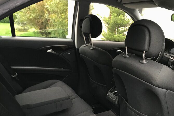 Private Transfer from Krakow to Warsaw - Key Points