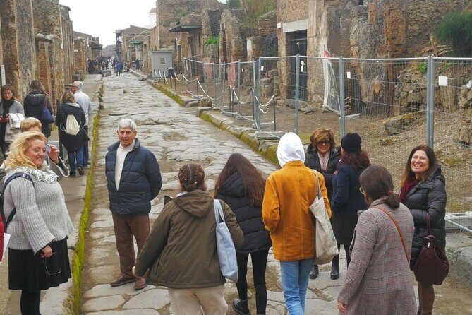 Private Transfer from Naples to Positano or Praiano or Viceversa - A Deep Dive into the Experience
