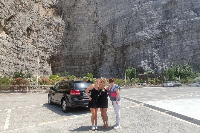 Private Transfer from Naples to Praiano - Booking and Confirmation