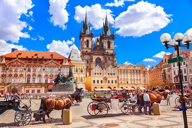 Private transfer from Passau to Prague, 2h Stop, Local driver - Who Is This Tour Best For?