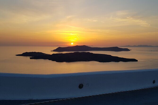 Private Transfer from-to Santorini airport to-from anywhere in Santorini Island - The Sum Up