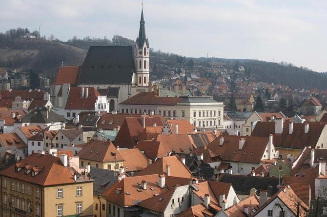 Private transfer in a Sanitized Car Prague to Vienna with 2h stop Cesky Krumlov - Why This Transfer Offers Excellent Value