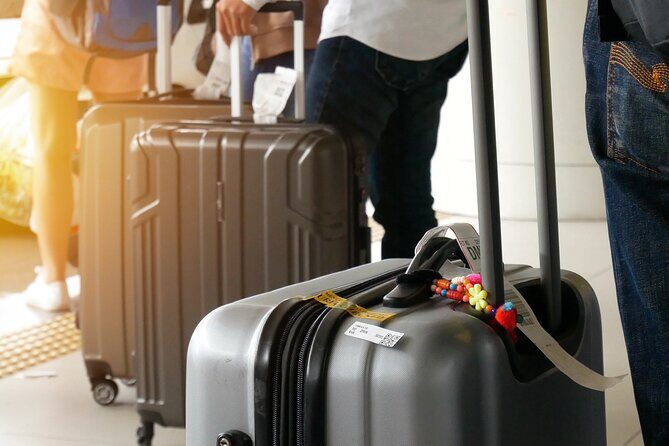 Private Transfer Lisbon Metropolitan Area to Airport - The Sum Up
