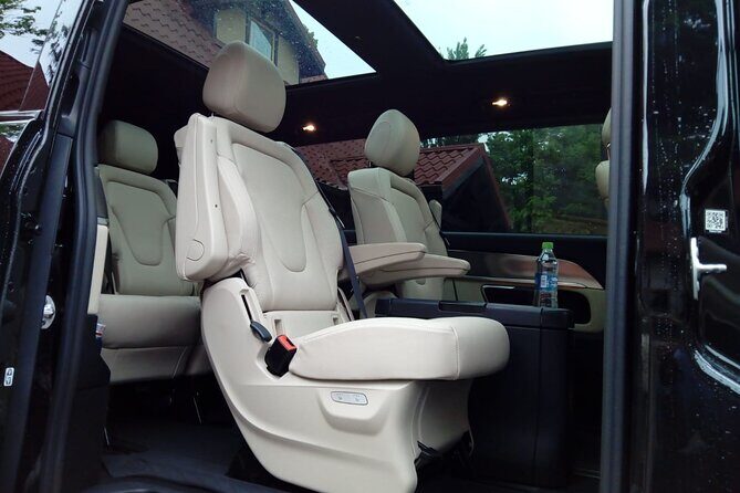 Private transfer Otopeni Airport OTP - Hotels in Bucharest - Who Is This Transfer Best For?