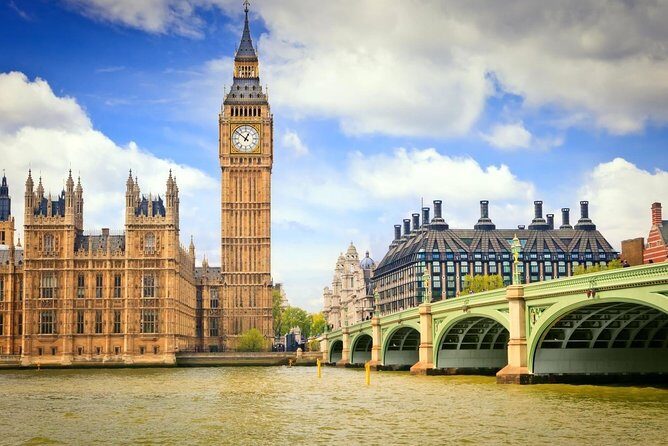 Private Transfer: Southampton Port to London by Luxury Van - The Experience in Detail
