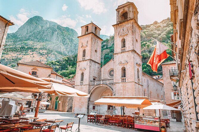 Private Transfer Tirana to Dubrovnik 1h stop in Kotor /Vice Versa - FAQs