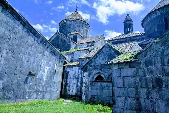 Private Transfer & Tour from Tbilisi to Yerevan or Yerevan to Tbilisi - Exploring the Journey: What to Expect