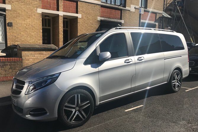 Private Transfers From London to Heathrow Airport - An In-Depth Look at the Private Transfer Experience