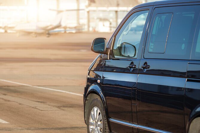 Private Transfers in Santorini Airport, Port and Hotels - Who Will Benefit Most from This Service?