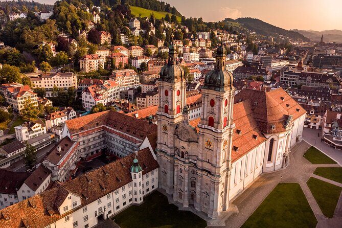 Private Trip from Zurich to St. Gallen & Appenzell - What the Reviews Say