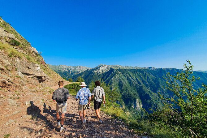 PRIVATE Umoljani Village - Lukomir Village Hike - A Deep Dive into the Bosnian Mountain Experience