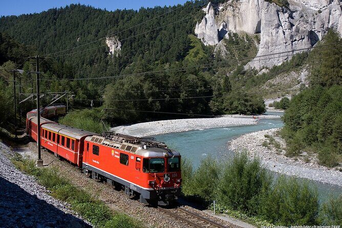 Private unforgettable Swiss Grand Canyon tour - What the Reviews Say