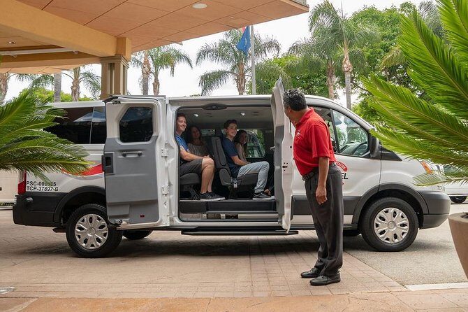 Private Van Airport Departure Transfer: Anaheim Resort to Long Beach Airport - A Deep Dive into the Experience
