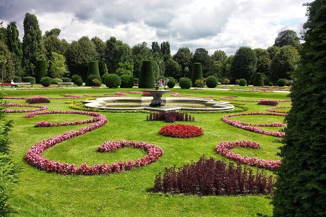 Private Vienna Sightseeing Tour matching to personal Interests - Why This Tour Works