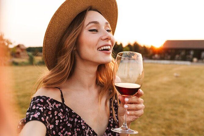 Private Vineyard Tour with Dinner Under the Stars in Karnas
