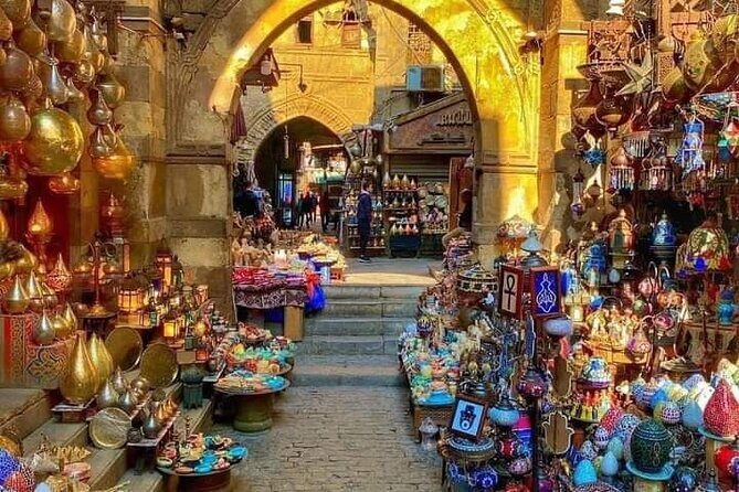 Private Walking Tour in ElMoez Street & Khan Elkhalili Market - Who Should Consider This Tour?