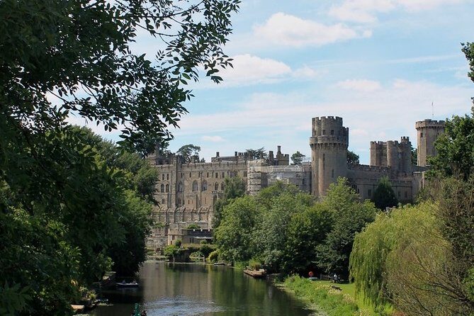 Private Walking Tour in Warwick - A Closer Look at Warwick’s Private Walking Tour