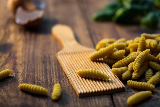 Private Walking Tour of Rome and a Cooking Class - The Practicalities