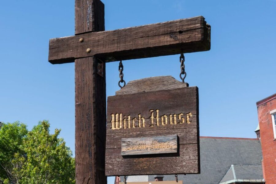 Private Walking Tour: Spooky legends of Salem - A Close Look at the Itinerary and Highlights