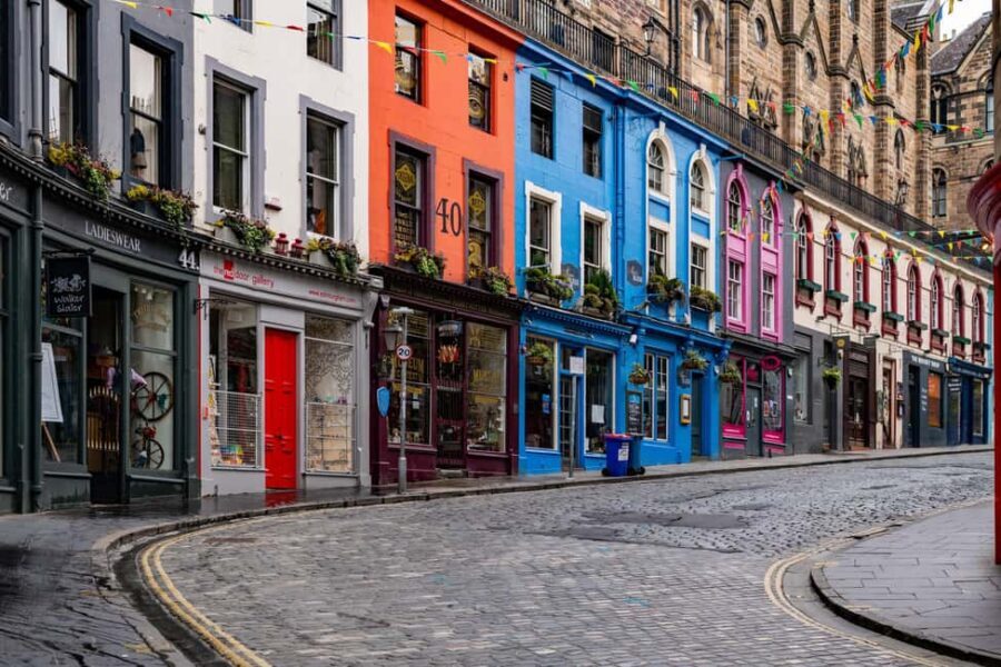 Private Whiskey Walks: A Spirited Journey Through Edinburgh - What Makes This Tour Stand Out?