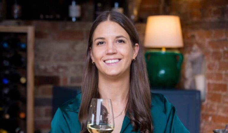Private Wine Tasting at Your Holiday Rental - How This Experience Fits into Your Provence Trip