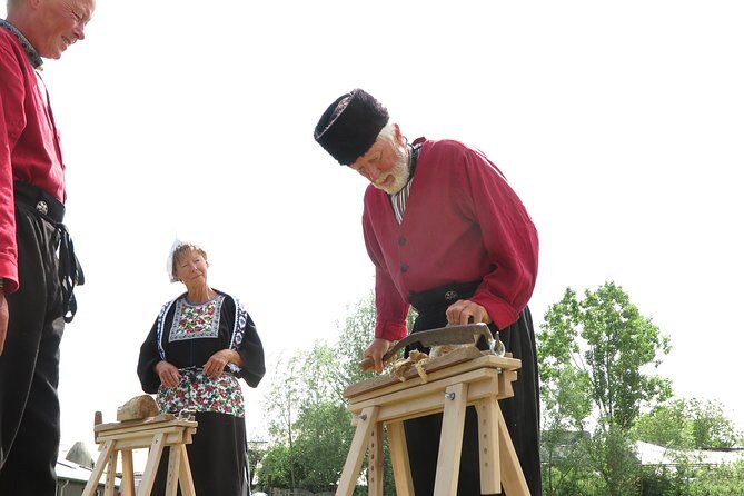 Private Workshop for Wooden Shoe Making in Simonehoeve - Value and Practicalities