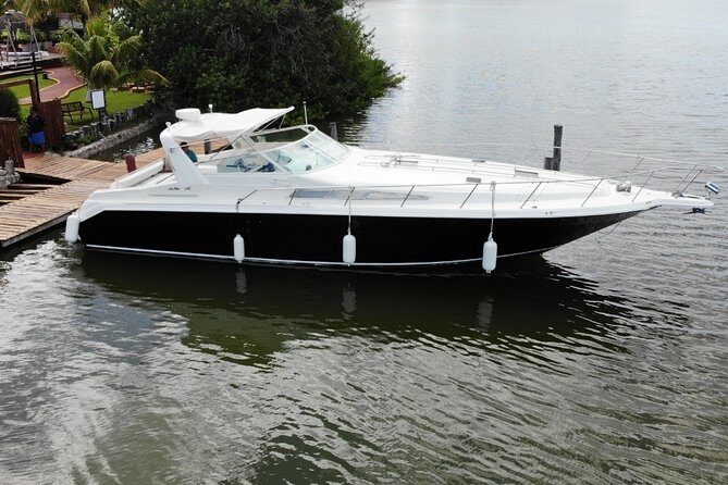 Private Yacht 46ft Sea Ray Snorkel up to 15 pax 23P2 - A Detailed Look at the Cancun Yacht Experience
