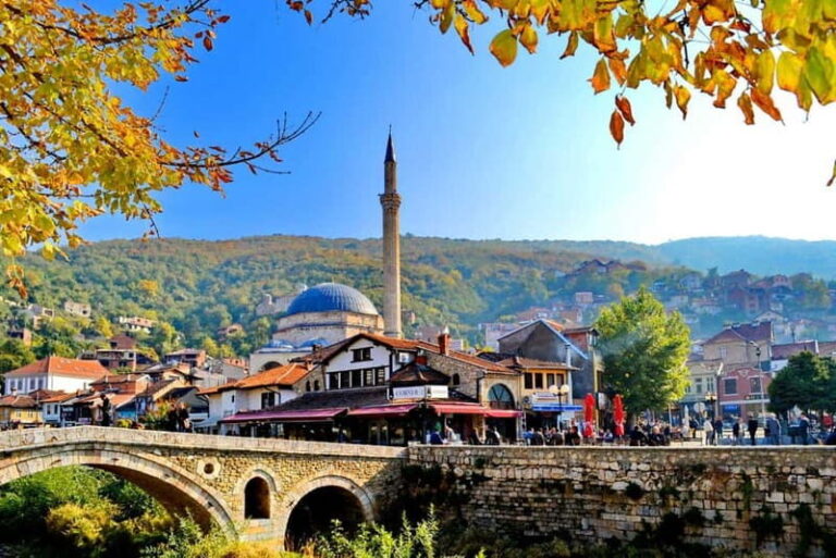 Prizren walking sightseeing tour - A Deep Dive into the Prizren Walking Tour