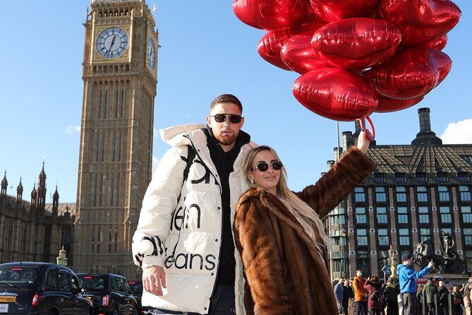 Professional Digital Photo with Red Heart Balloons Central London - Who Will Love This Experience?
