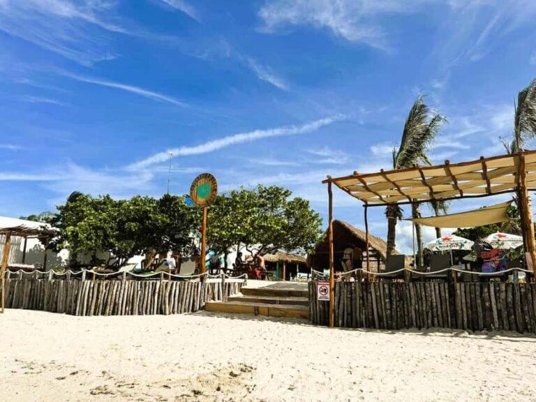 Progreso Cocoloba Beach Club VIP, all-inclusive - Authenticity and Real Traveler Experiences