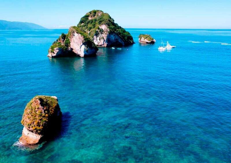 Puerto Vallarta: Private Sail, Snorkel and Beach - Exploring Puerto Vallarta’s South Shore by Sail