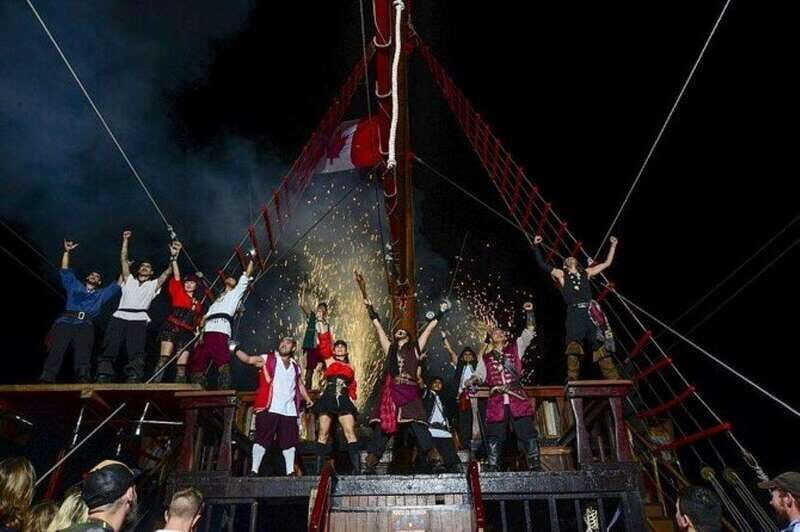 Puerto Vallarta: Unforgettable Night and Show - What to Expect on Board