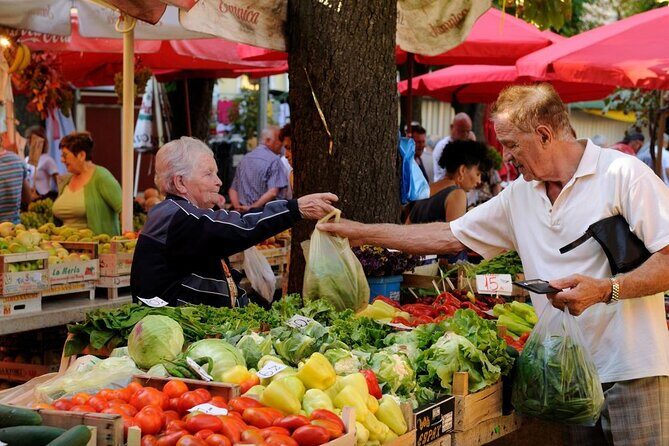 Pula city tour in German - The Practicalities