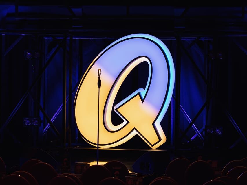 Quatsch Comedy Club München: Die Live Show - An In-Depth Look at the Quatsch Comedy Club München Experience