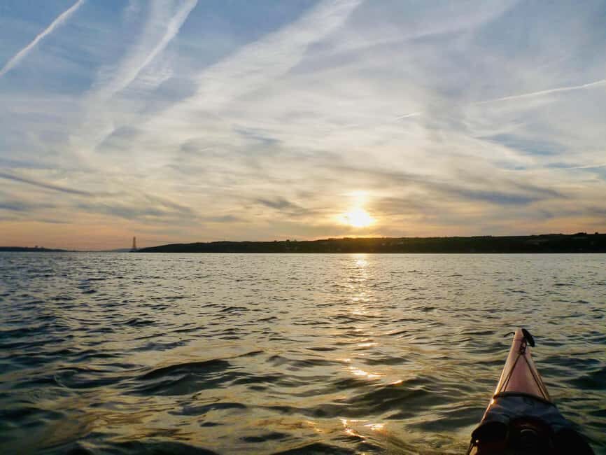 Quebec City Sunset Sea-Kayaking Tour with Mapple Wine - An In-Depth Look at the Quebec City Sunset Sea-Kayaking Tour