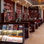 Queen Elizabeth II and Royal Secrets Private Tour - Authentic Experiences and Practical Details
