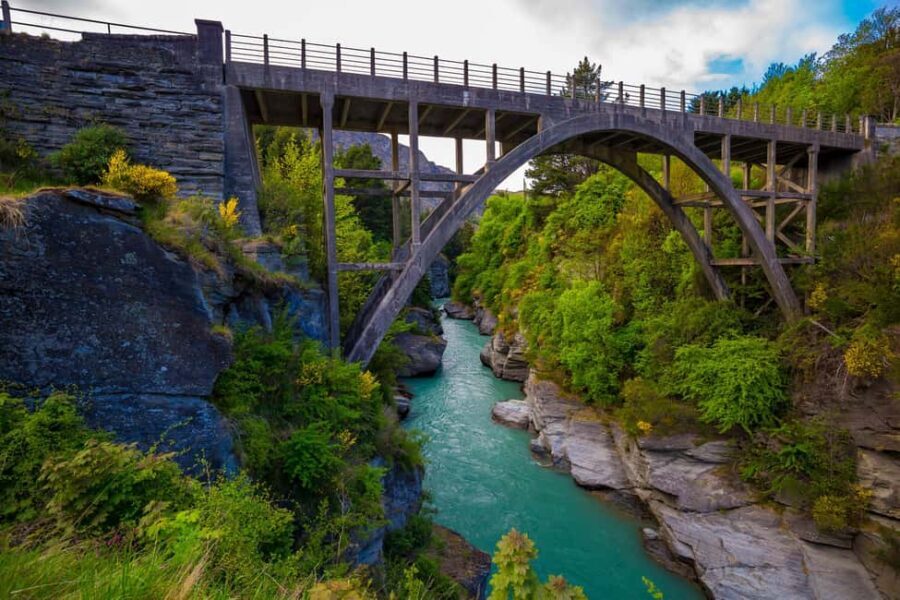 Queenstown: Ale Trail Self-Guided Bike Tour with Shuttle - Who Should Consider This Tour?